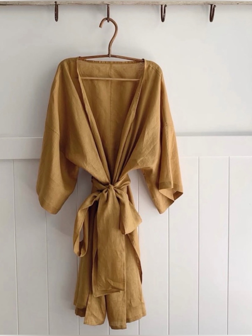 Avy & Co. Linen Iona Duster Cape - Ochre